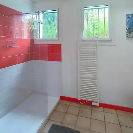 Holiday home 4 Bedroom Beautiful In Saint-Brevin-les-Pins